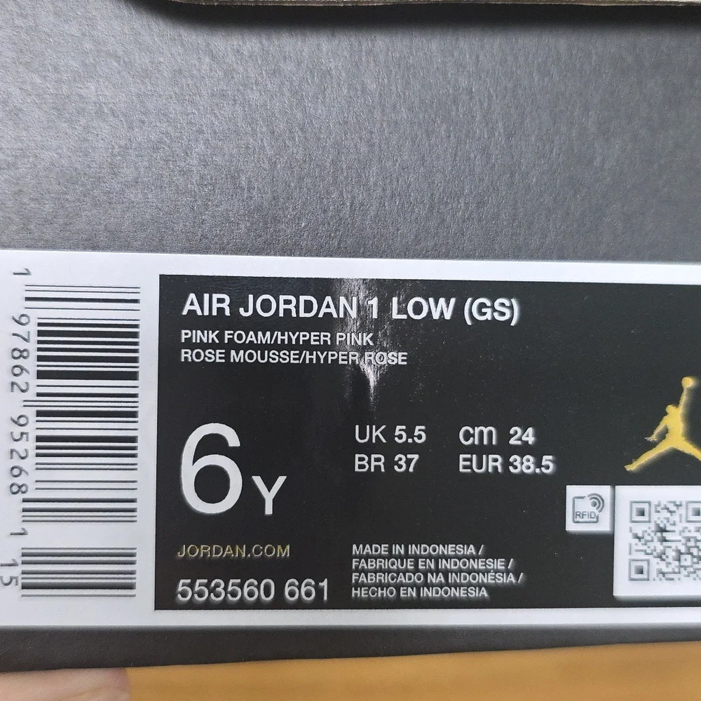 Air Jordan 1 Low GS Pink Foam/Hyper Pink Size Women's 7.5 553560-661 New - Picture 8 of 8